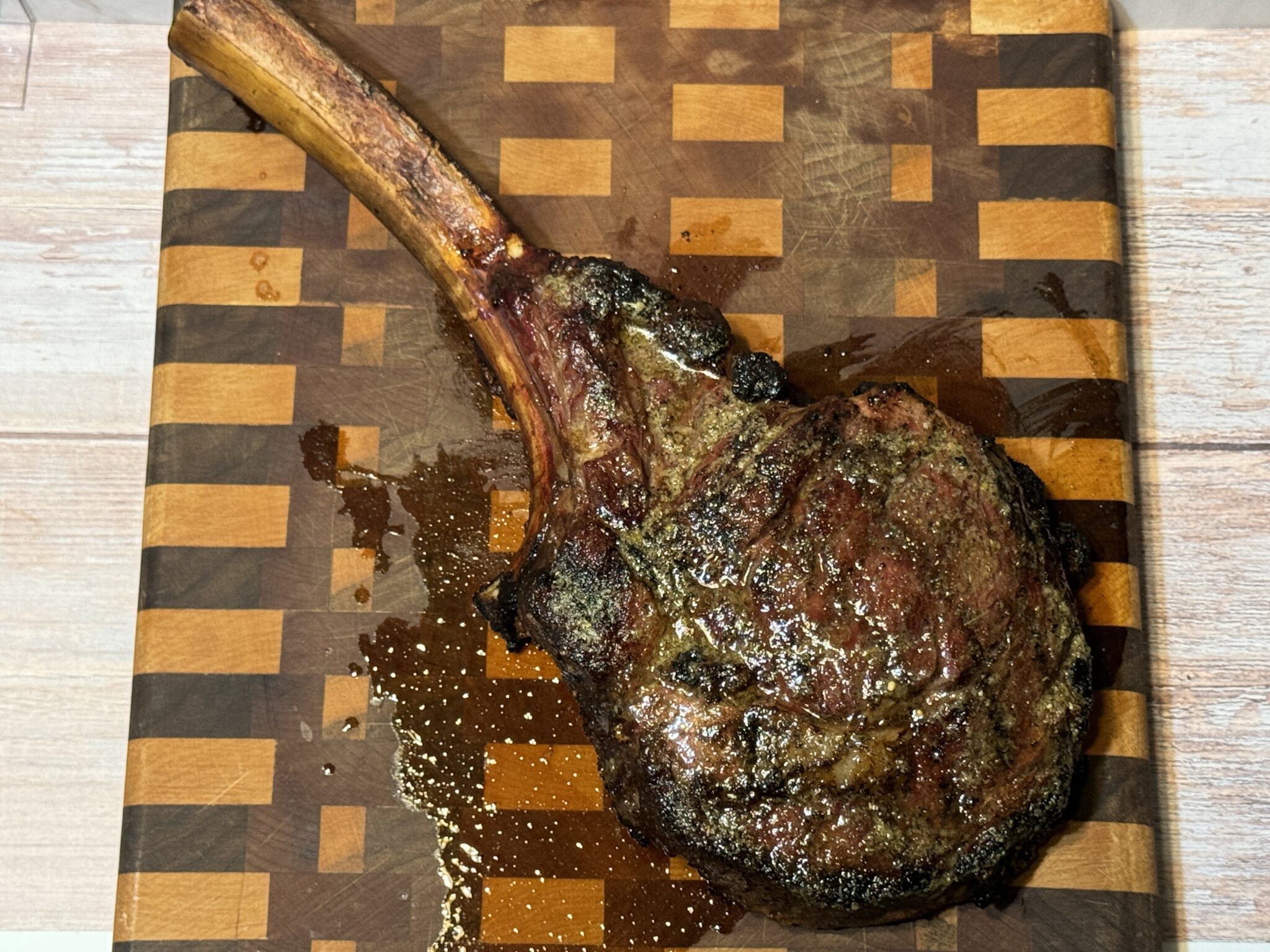 tomahawk steak